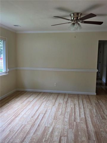 3232 Sir Meliot DR, Chesapeake, VA 23323
