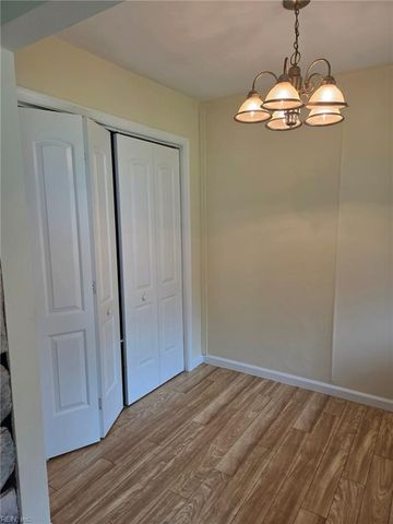 3232 Sir Meliot DR, Chesapeake, VA 23323