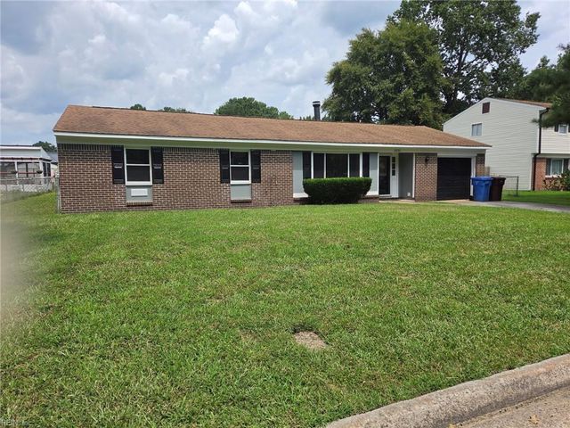 3232 Sir Meliot DR, Chesapeake, VA 23323