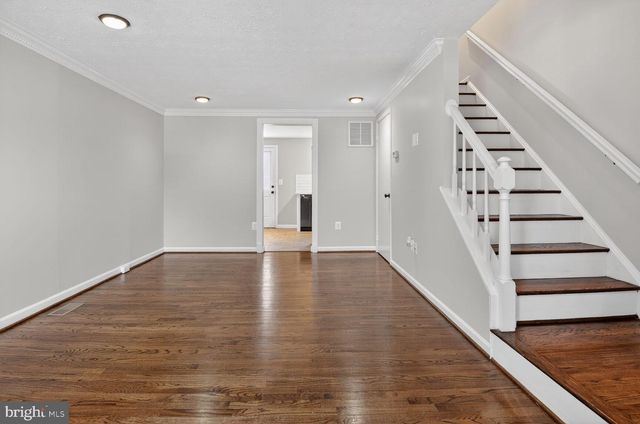 33 QUINCY CT, Sterling, VA 20165