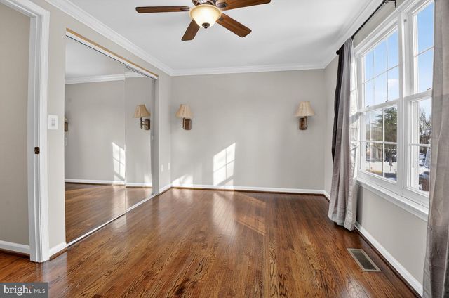 33 QUINCY CT, Sterling, VA 20165