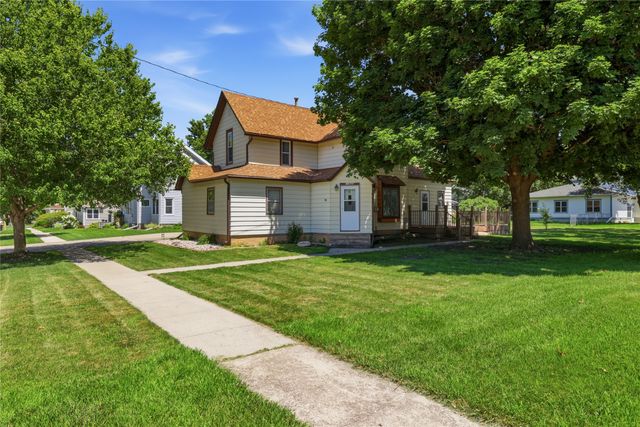 1108 Park Street, Gowrie, IA 50543