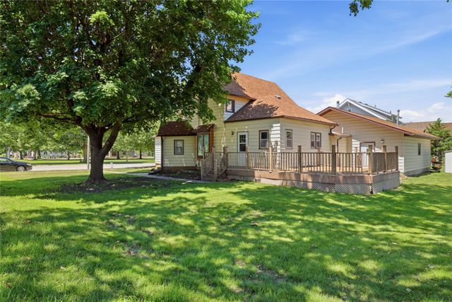 1108 Park Street, Gowrie, IA 50543