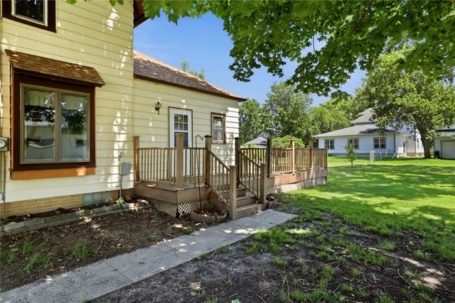 1108 Park Street, Gowrie, IA 50543