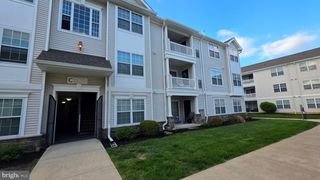 123 LIONHEART LN, West Deptford, NJ 08086