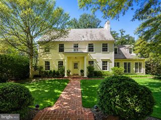 4915 HILLBROOK LN NW, Washington, DC 20016