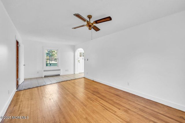 117 Dugan Lane, Toms River, NJ 08753