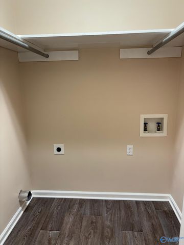 19669 Moyers Road, Athens, AL 35611