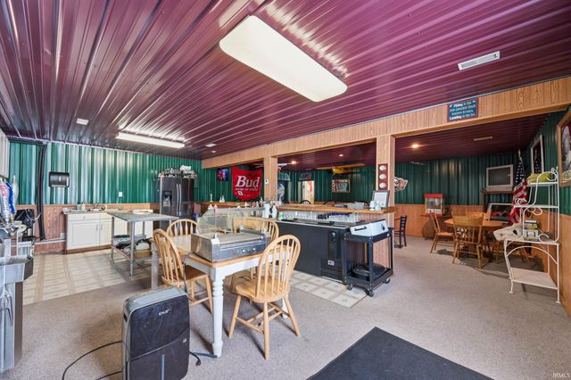 4399 E SR 26 Road, Hartford City, IN 47348