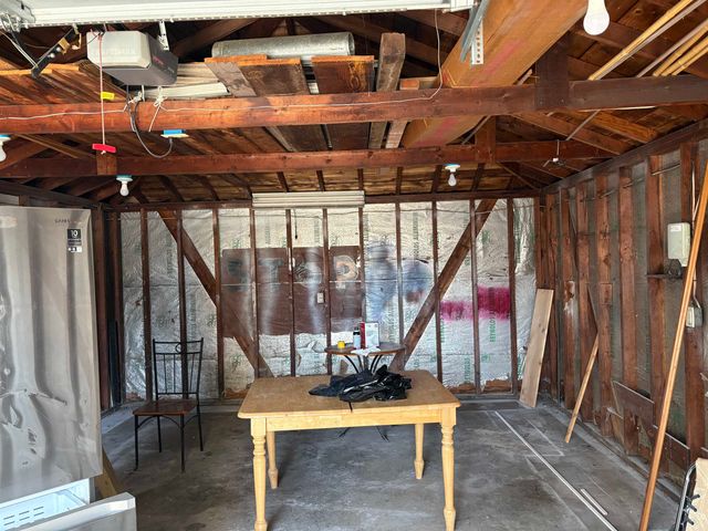 1072 11th Street, Wyandotte, MI 48192