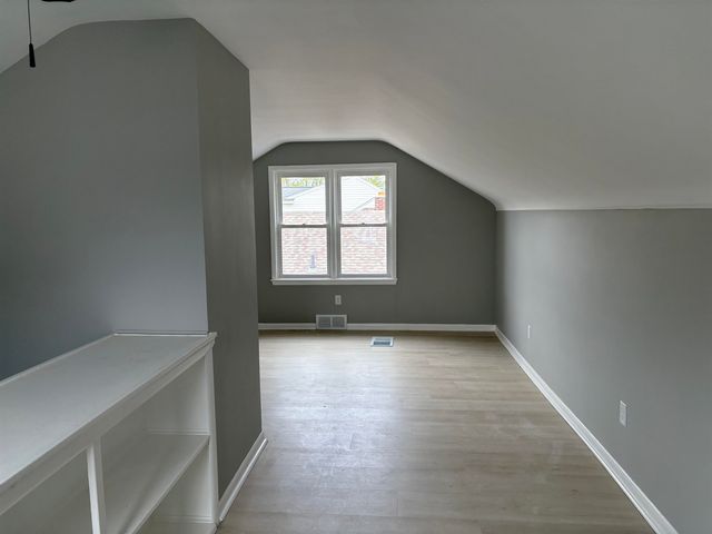 1072 11th Street, Wyandotte, MI 48192