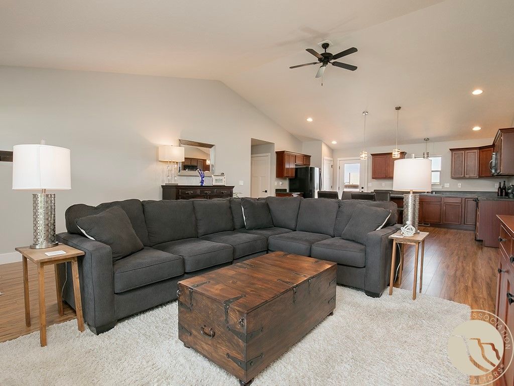 1213 Wilderness Drive, Billings, MT 59106 photo 2