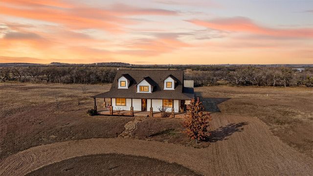 160 Lc Young Road, Graham, TX 76450