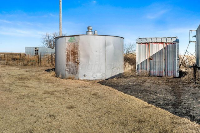 1175 Farm To Market Road 2391, Pampa, TX 79065