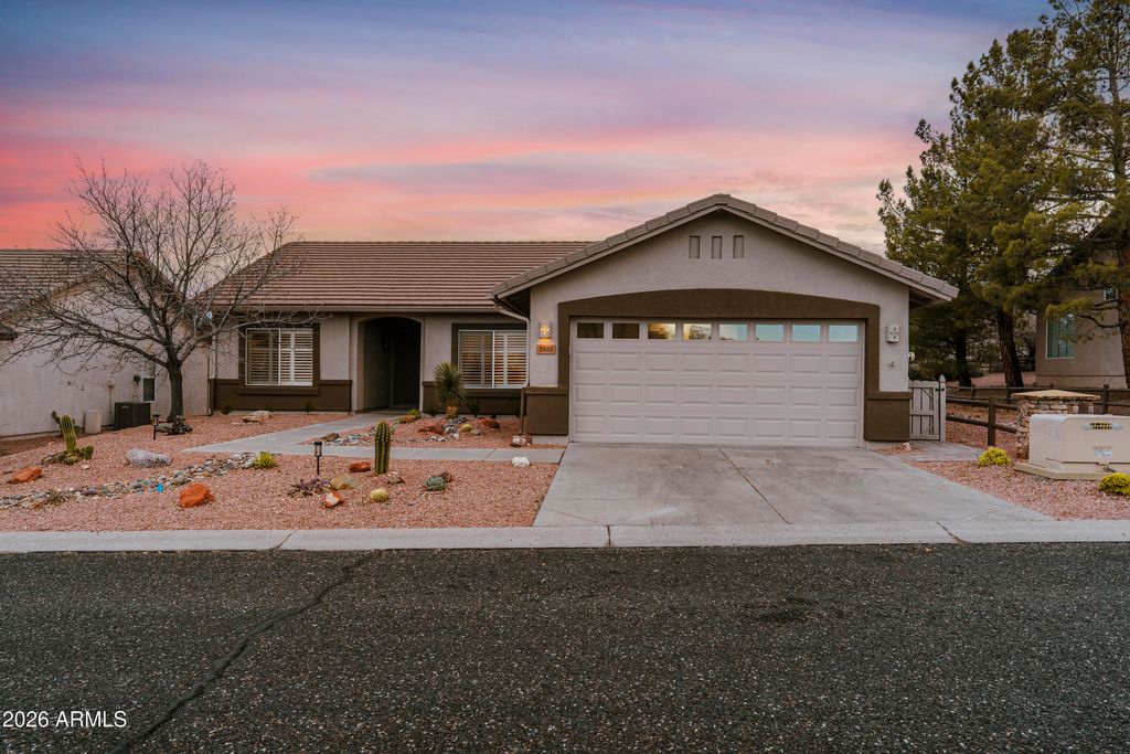 1925 W DESERT WILLOW Drive, Cottonwood, AZ 86326