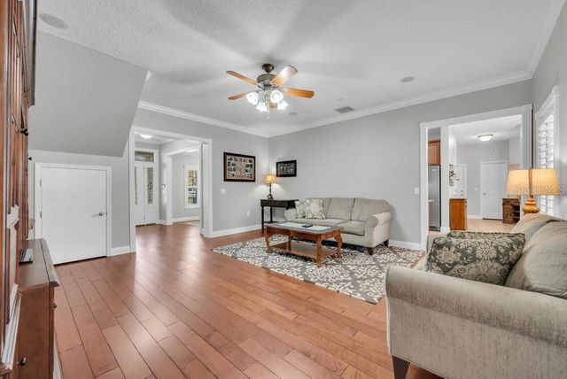 3916 POWERLINE ROAD, Lithia, FL 33547