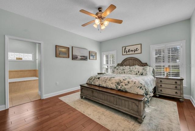 3916 POWERLINE ROAD, Lithia, FL 33547