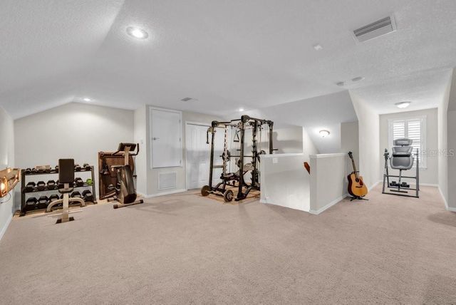 3916 POWERLINE ROAD, Lithia, FL 33547