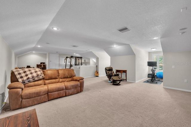 3916 POWERLINE ROAD, Lithia, FL 33547