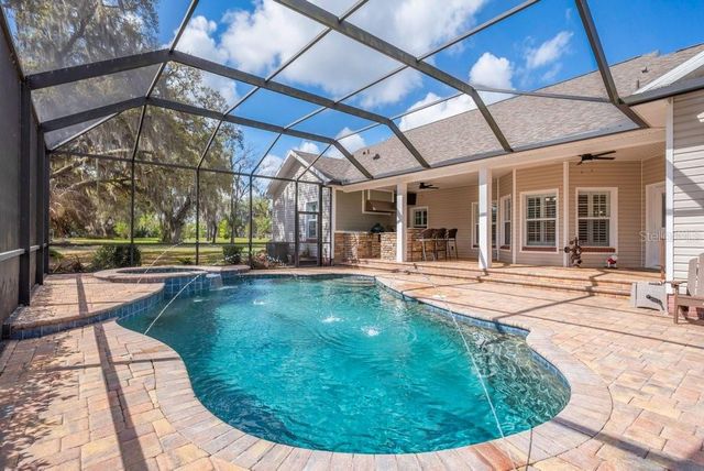 3916 POWERLINE ROAD, Lithia, FL 33547