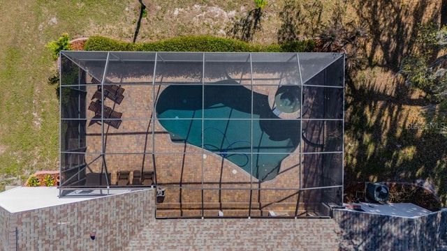 3916 POWERLINE ROAD, Lithia, FL 33547