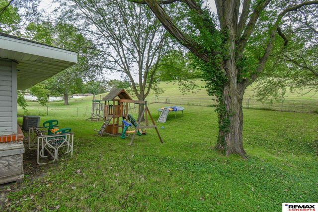 5218 W Benton Street, Lincoln, NE 68524