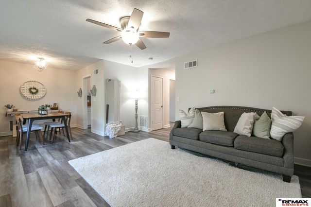 5218 W Benton Street, Lincoln, NE 68524