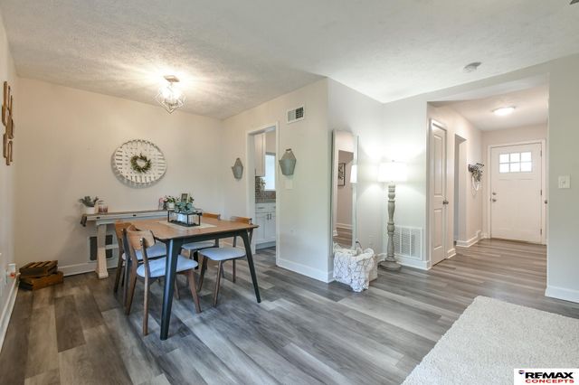 5218 W Benton Street, Lincoln, NE 68524