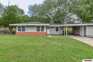5218 W Benton Street, Lincoln, NE 68524