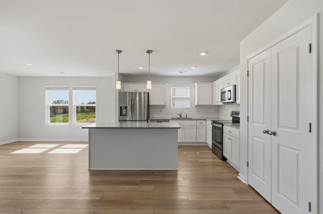 2063 Maggie Acres Road, Chesnee, SC 29323