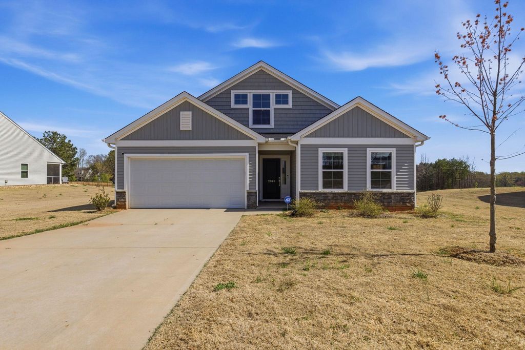 2063 Maggie Acres Road, Chesnee, SC 29323