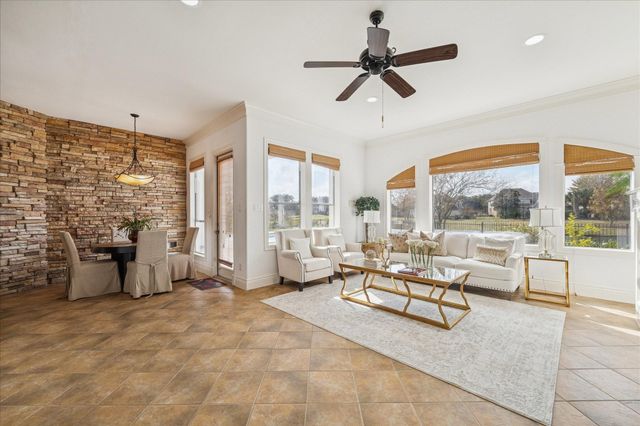 5318 Turning Leaf Lane, Sugar Land, TX 77479