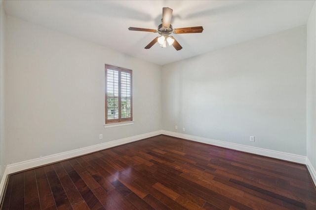 5318 Turning Leaf Lane, Sugar Land, TX 77479