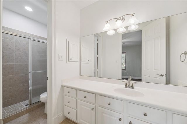 5318 Turning Leaf Lane, Sugar Land, TX 77479