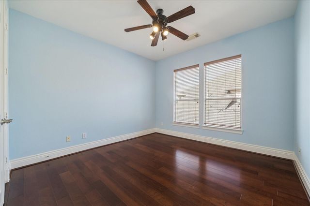 5318 Turning Leaf Lane, Sugar Land, TX 77479