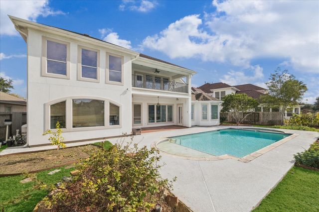 5318 Turning Leaf Lane, Sugar Land, TX 77479