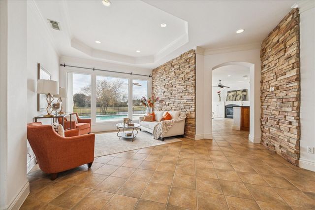 5318 Turning Leaf Lane, Sugar Land, TX 77479