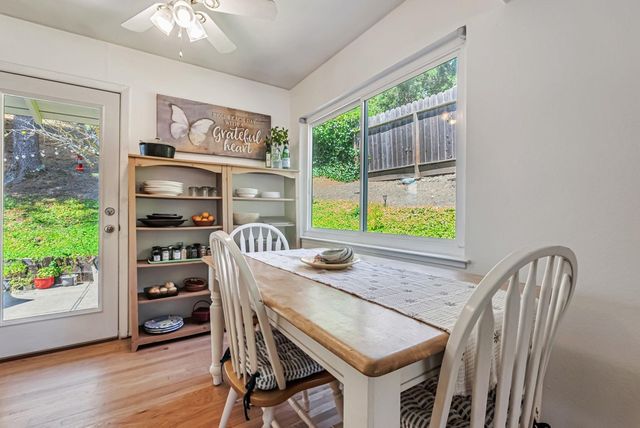 2050 Donald Dr, Moraga, CA 94556