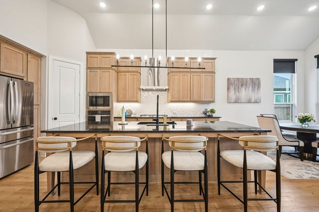 704 Colt Drive, Aubrey, TX 76227