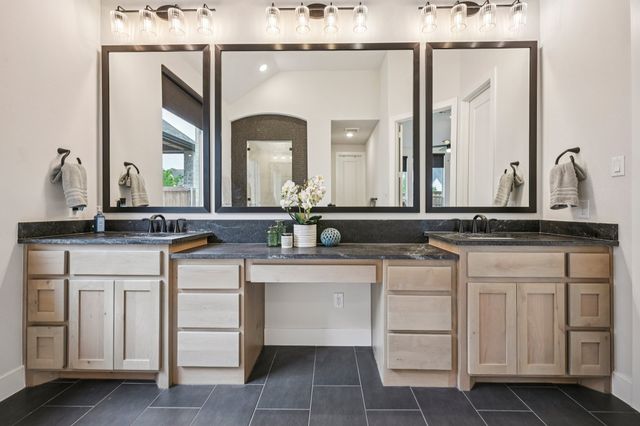 704 Colt Drive, Aubrey, TX 76227