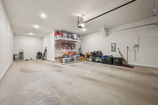 704 Colt Drive, Aubrey, TX 76227