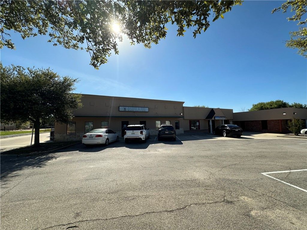 3206 Longmire Drive E, College Station, TX 77845 — photo 4