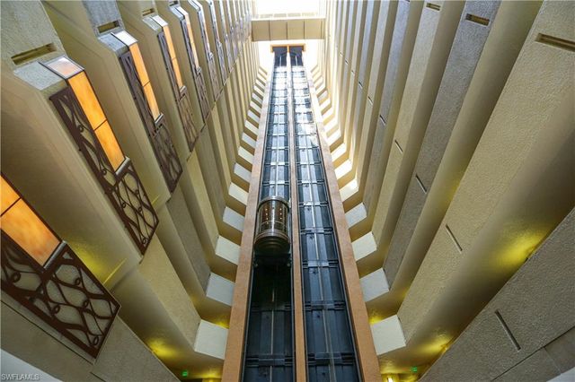 4041 Gulf Shore BLVD N # 305, Naples, FL 34103