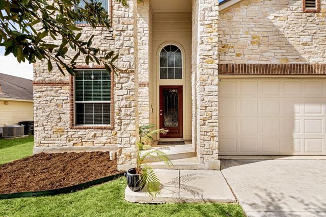 2909 Oakbranch RDG, New Braunfels, TX 78130
