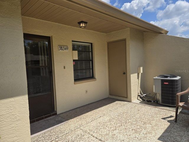 38349 COTTONWOOD PLACE 1, Zephyrhills, FL 33542
