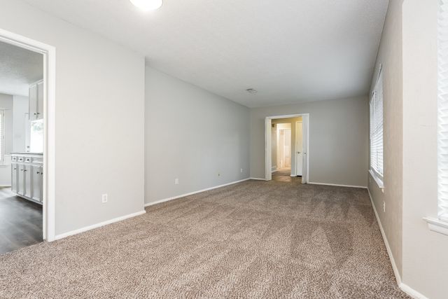 1424 Wreyhill Drive, Hurst, TX 76053