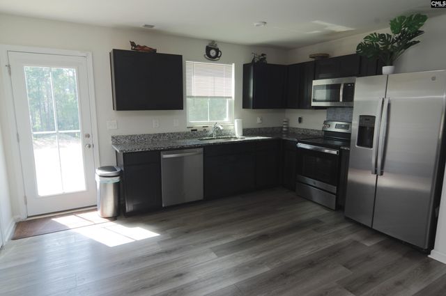 385 saskatoon, Hopkins, SC 29061