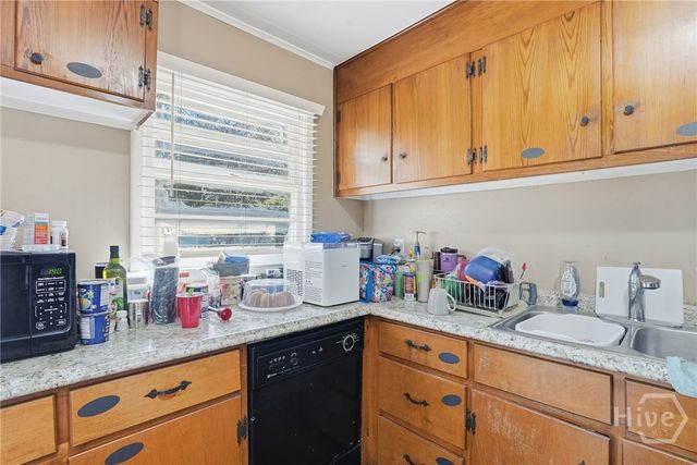 306 Chatham Villa Drive, Savannah, GA 31408