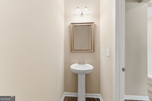 5942 Watersdown Way, Flowery Branch, GA 30542