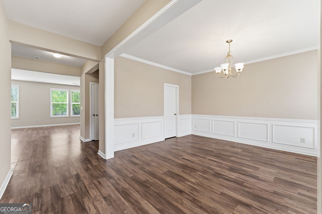 5942 Watersdown Way, Flowery Branch, GA 30542